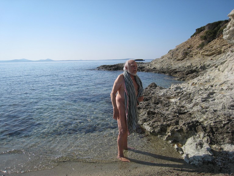 Alfred de Grazia, Naxos, 2009