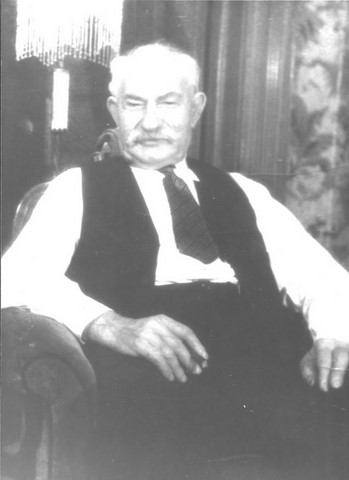 Giuseppe Lupo, born in Villalba, died in Chicago