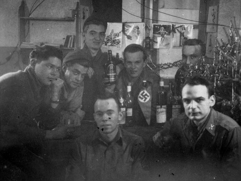 Alfred de Grazia Herimenil noël 1944